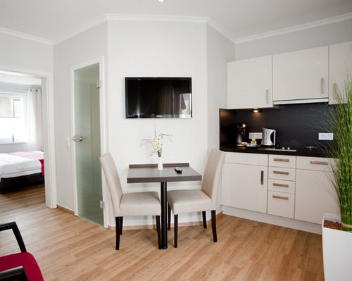 Hotel Feriendomizil Am Lindenplatz 3*